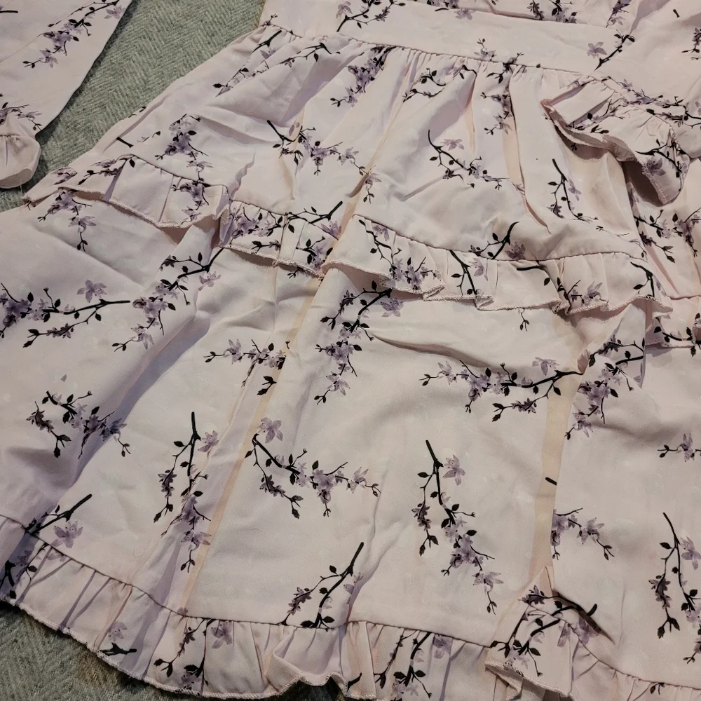 ✨️Pink Floral Ruffle Dress - Picture 3 of 7